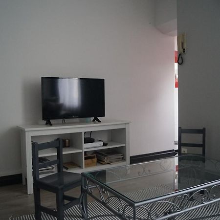 Appartement Au Coeur De Vendôme Екстериор снимка